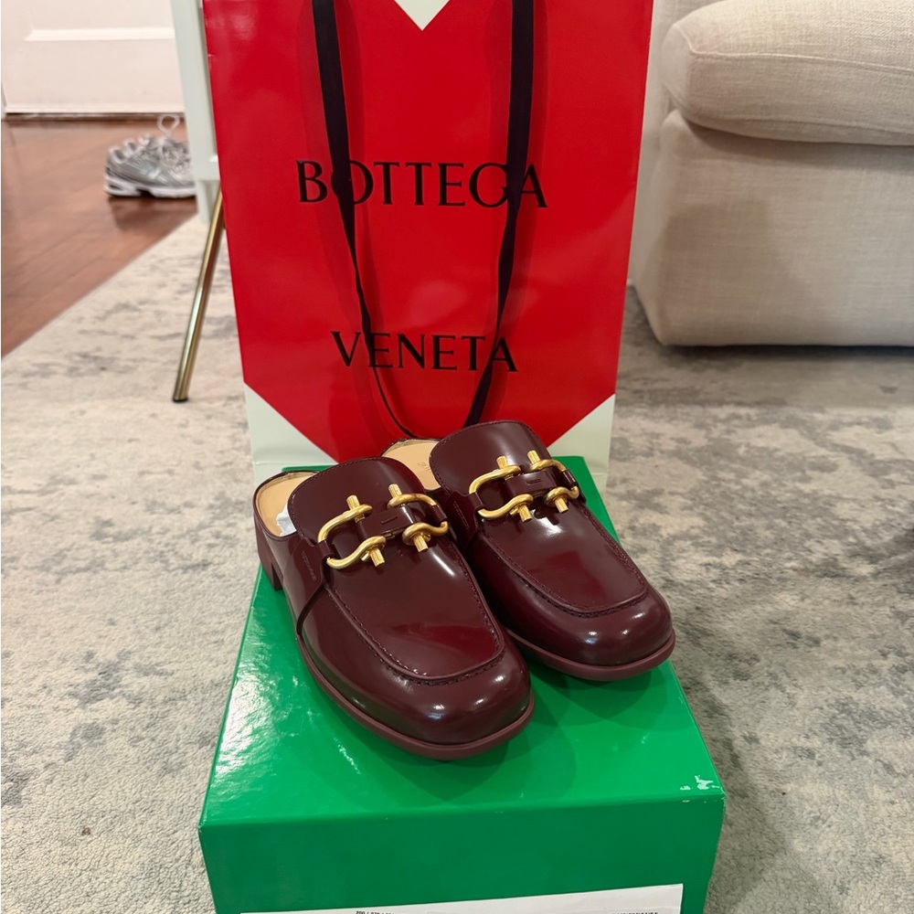 Bottega Veneta Merlot Soft Vinyl Monsieur Moccasin Box